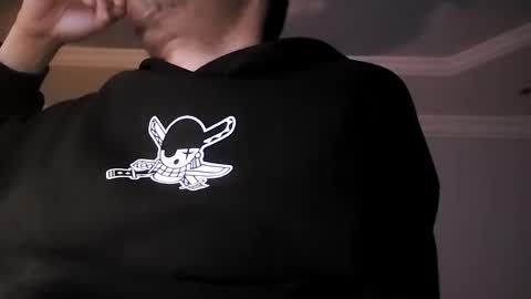 Snapshot of moss127 chatting on December 2024 01:18:02 AM twennysevv27 online show from December 2024 01:18:02 AM