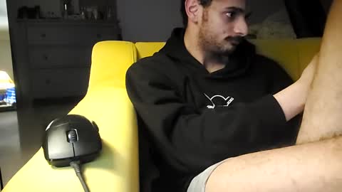 Snapshot of moss127 chatting on December 2024 12:09:02 AM twennysevv27 online show from December 2024 12:09:02 AM