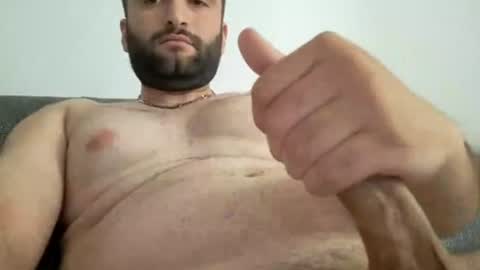 Snapshot of mosta977 chatting on July 2026 10:32:01 AM Arab boy online show from July 2026 10:32:01 AM
