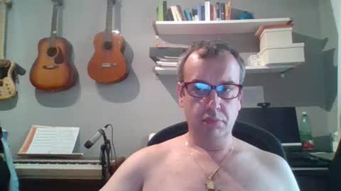 mot_ronn online show from October 2025 11:39:02 AM