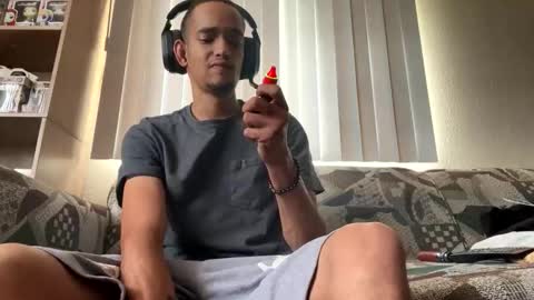 Snapshot of mouli23r chatting on April 2026 05:54:01 PM mouli23r online show from April 2026 05:54:01 PM