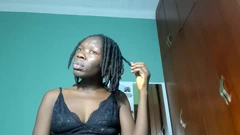 Snapshot of mouthymiss chatting on March 2025 05:13:02 PM Mouthymiss online show from March 2025 05:13:02 PM