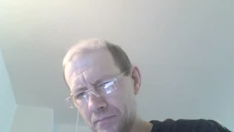 Frederik online show from February 2025 08:19:02 AM