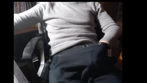 mpmimp online show from November 2025 09:15:01 PM