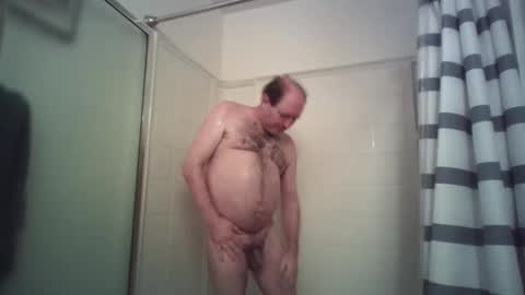 MrAnonymou57 online show from April 2026 03:45:01 PM