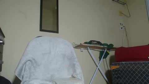 mr_brown_bigger online show from January 2025 11:43:02 PM