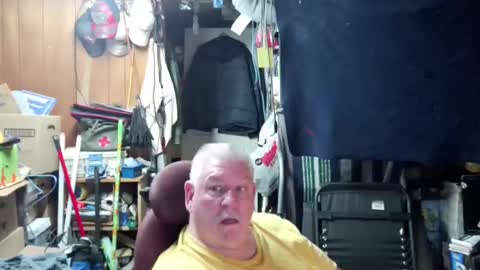 mr_canoe_licker_69 online show from December 2024 03:13:02 PM