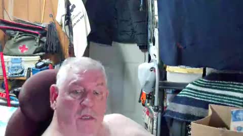 mr_canoe_licker_69 online show from January 2025 07:38:01 PM