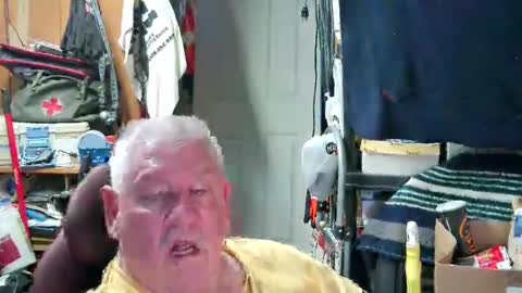 mr_canoe_licker_69 online show from January 2025 07:48:01 PM
