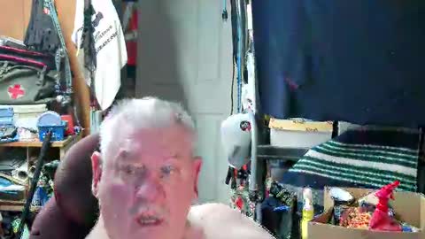 mr_canoe_licker_69 online show from January 2025 01:19:02 PM