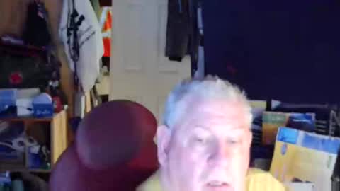 mr_canoe_licker_69 online show from February 2025 09:19:01 PM