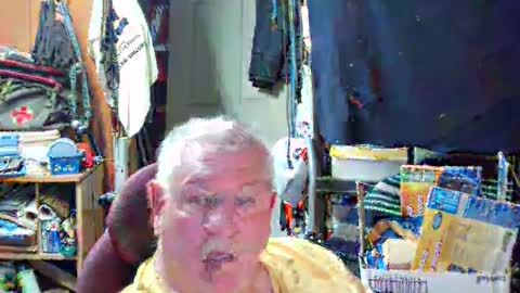 mr_canoe_licker_69 online show from February 2025 02:45:01 PM