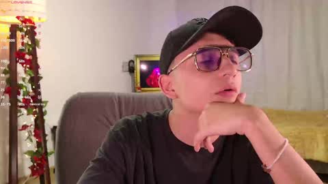 Mr Evans online show from January 2025 01:01:01 PM