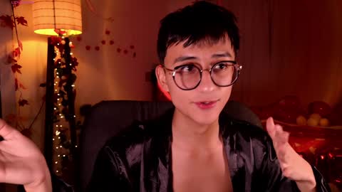 Mr Evans online show from February 2025 03:52:01 PM