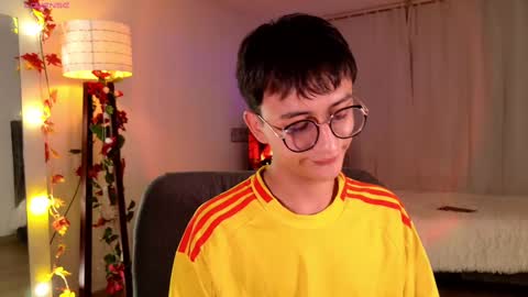 Mr Evans online show from February 2025 01:51:01 PM