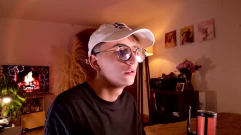 Mr Evans online show from October 2025 02:15:02 PM