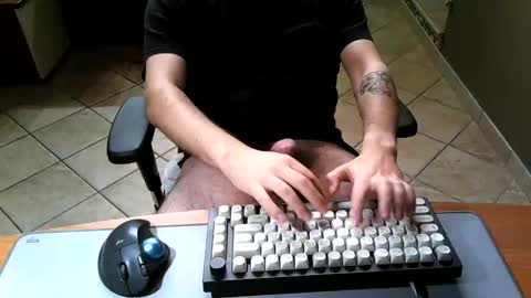 Snapshot of mr_kaa chatting on November 2025 12:10:02 AM mr_kaa online show from November 2025 12:10:02 AM