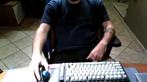 Snapshot of mr_kaa chatting on December 2025 06:26:01 PM mr_kaa online show from December 2025 06:26:01 PM