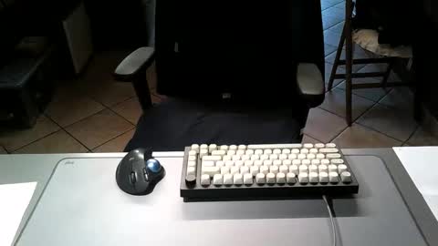 mr_kaa online show from April 2026 02:32:02 PM