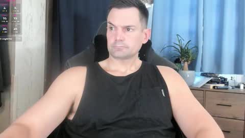 Snapshot of mr_mac69 chatting on February 2026 07:56:02 PM Cam online show from February 2026 07:56:02 PM