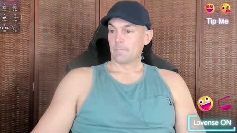 Snapshot of mr_mac69 chatting on March 2026 05:05:02 PM Cam online show from March 2026 05:05:02 PM