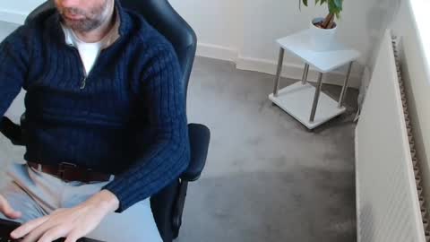 mr_matthew_me online show from October 2025 07:38:02 AM