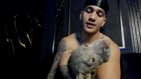 Snapshot of mr_maximo chatting on November 2025 02:44:02 AM mr_maximo online show from November 2025 02:44:02 AM