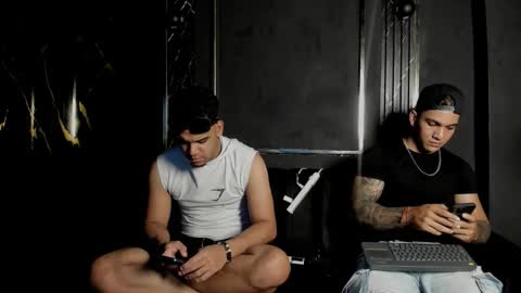 Snapshot of mr_maximo chatting on December 2025 03:33:01 AM mr_maximo online show from December 2025 03:33:01 AM