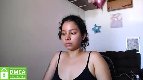 Snapshot of mr_mrscurie chatting on January 2025 04:45:01 PM Mr Mrs Curie online show from January 2025 04:45:01 PM