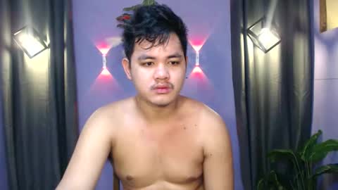 mr_olivercummerx online show from October 2025 01:27:02 AM