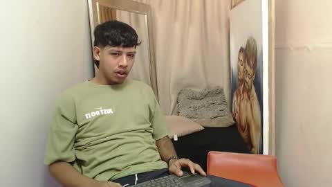 mr_stiven_ online show from November 2025 03:08:02 AM