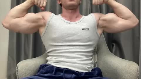 Mrbiceps23 online show from January 2025 08:48:02 PM