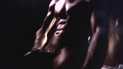 MrBigDiQ1 online show from December 2024 12:45:02 PM