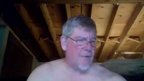 mrblade666 online show from October 2025 12:00:01 AM