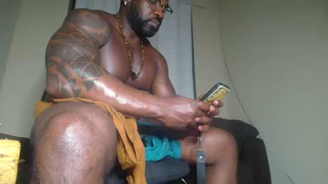 Snapshot of mrbrown_strong chatting on July 2026 12:49:01 AM mr brown online show from July 2026 12:49:01 AM