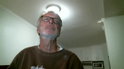 mrcreek1531 online show from June 2026 07:28:01 AM