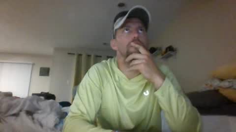 Snapshot of mrcumfixit chatting on June 2026 02:12:02 AM mrcumfixit online show from June 2026 02:12:02 AM