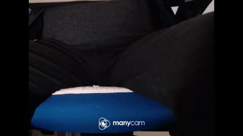 MrJohnsen1975 online show from November 2025 02:33:01 PM