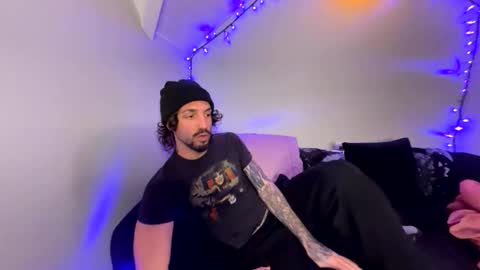 Snapshot of mrfanceypants chatting on November 2025 05:52:01 AM mrfanceypants online show from November 2025 05:52:01 AM