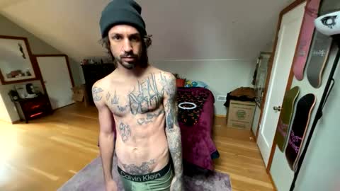 Snapshot of mrfanceypants chatting on November 2025 10:21:01 PM mrfanceypants online show from November 2025 10:21:01 PM