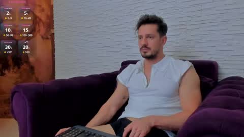 Snapshot of mrfitu chatting on April 2026 08:57:02 PM David online show from April 2026 08:57:02 PM