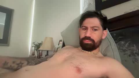 mrjohnnycock online show from May 2026 12:44:02 PM
