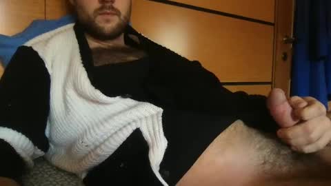 Snapshot of mrk_94 chatting on February 2025 02:00:02 PM MRK 94 online show from February 2025 02:00:02 PM