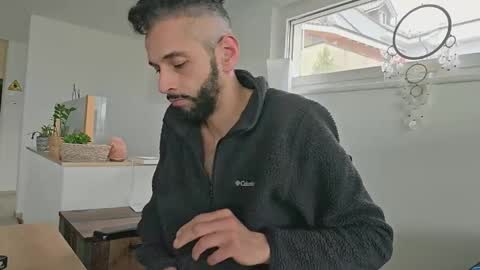 mrlongplay835366 online show from February 2026 12:23:02 PM