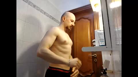 Snapshot of mrman0223 chatting on May 2026 07:03:01 AM Antony online show from May 2026 07:03:01 AM