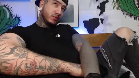 Snapshot of mrmanny__ chatting on January 2025 08:47:02 PM mrmanny__ online show from January 2025 08:47:02 PM