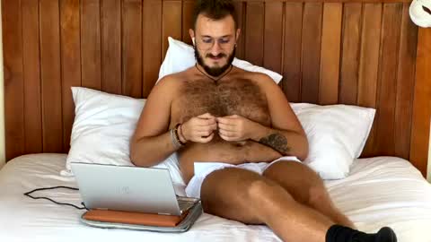 Max online show from May 2026 06:33:01 AM