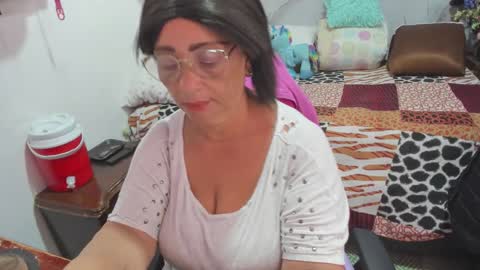 mrs_mommy online show from February 2026 06:53:01 PM