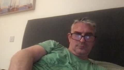 Snapshot of mrsensible chatting on October 2025 12:33:01 AM Mr Sensible online show from October 2025 12:33:01 AM