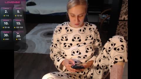 Sasha online show from December 2024 03:36:01 PM